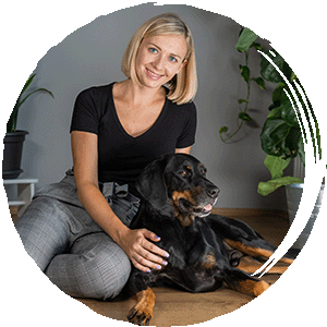 Nicole mit Hund Leo